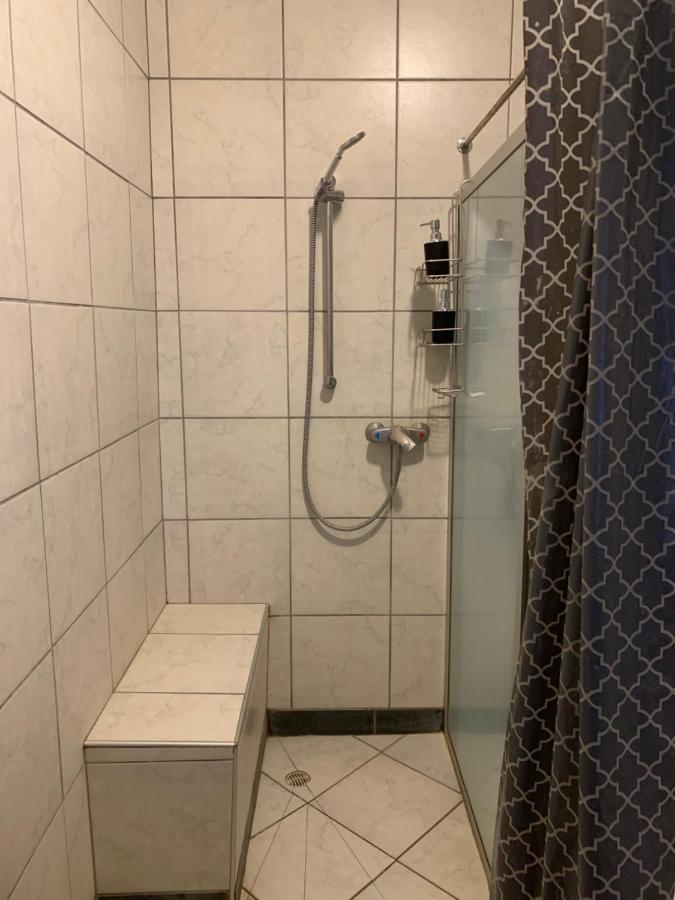 Hotel Pension Casa Africana Windhoek Ngoại thất bức ảnh