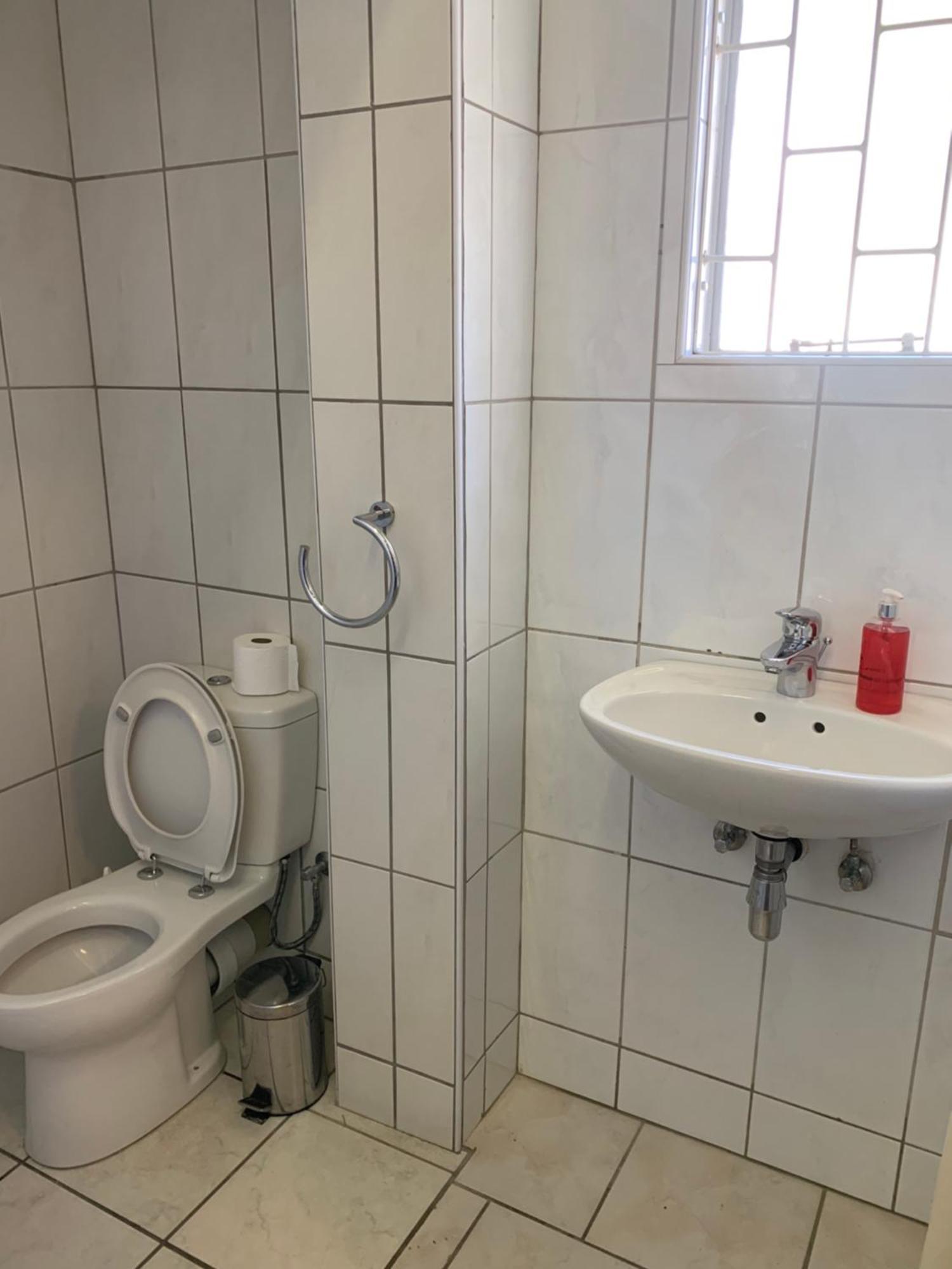 Hotel Pension Casa Africana Windhoek Ngoại thất bức ảnh
